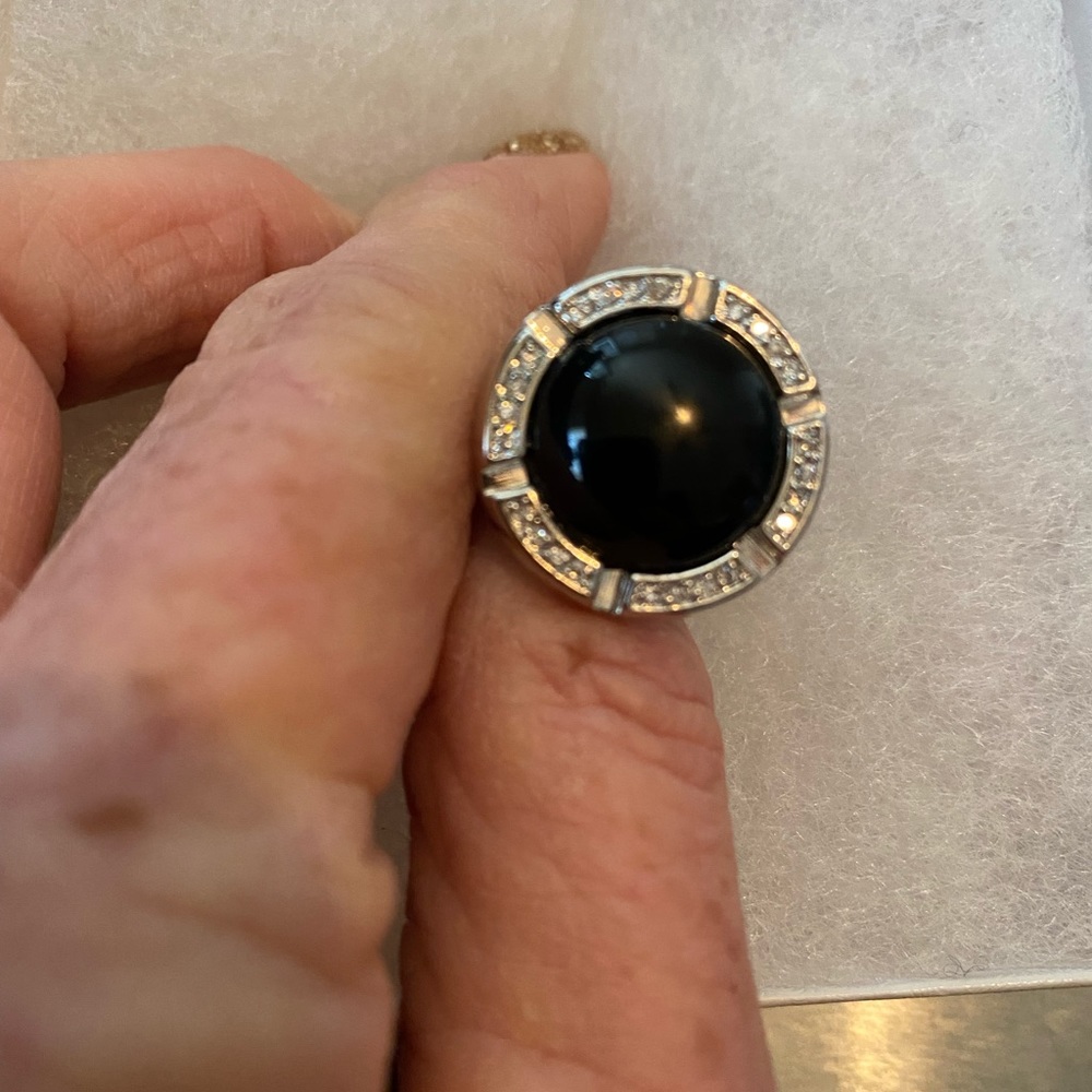 Onyx and diamond ring